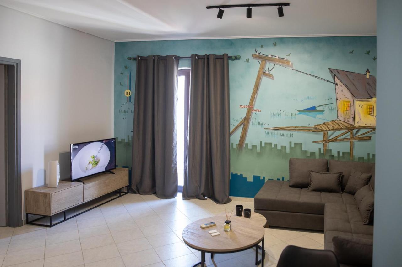 Petrino Suites Mesolonghi Mesolóngion Buitenkant foto
